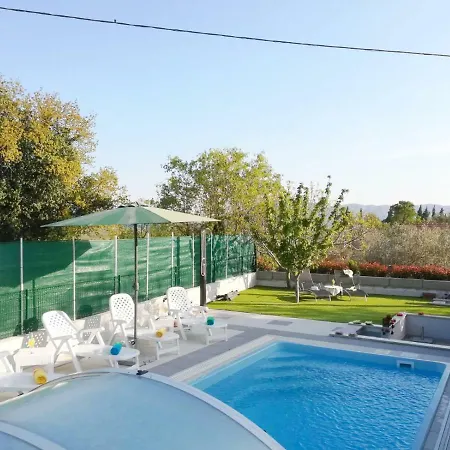 Holiday House Ruzic